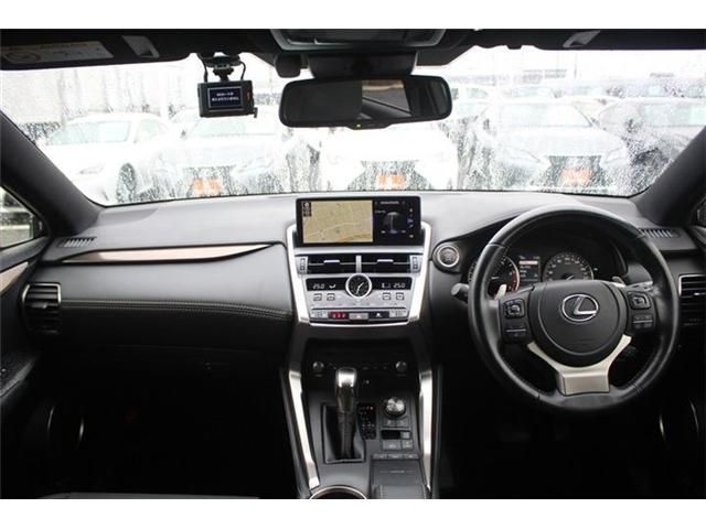 TOYOTA LEXUS NX300 2021 Image 31