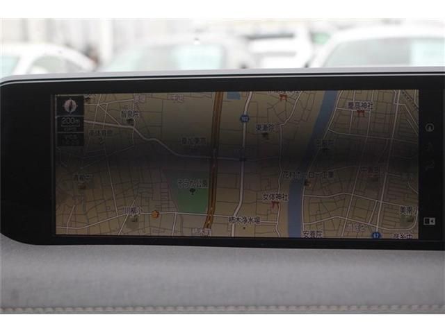 TOYOTA LEXUS UX300E 2022 Image 31