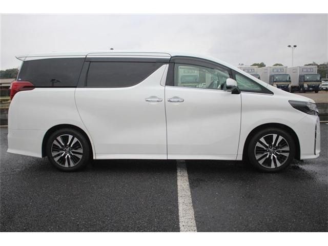 TOYOTA ALPHARD 2020 Image 31