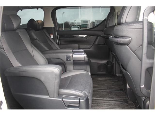 TOYOTA ALPHARD 2020 Image 31