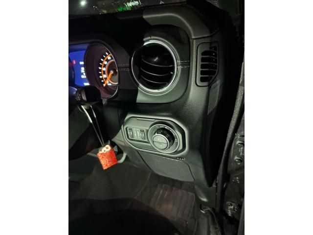 JEEP WRANGLER UNLIMI 2021 Image 31