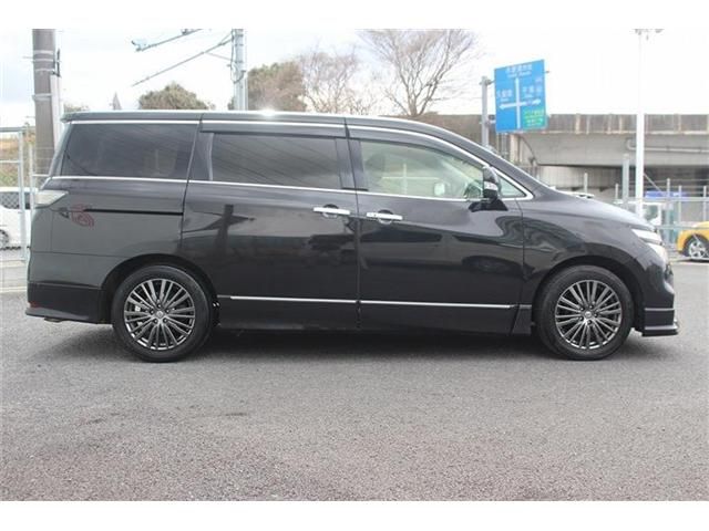 NISSAN ELGRAND 2015 Image 31