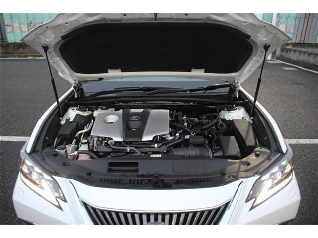 TOYOTA LEXUS ES300H 2021 Image 31