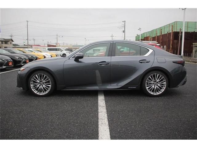 TOYOTA LEXUS IS300H 2020 Image 31