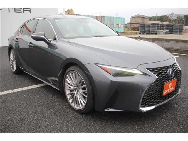 TOYOTA LEXUS IS300H 2020 Image 31