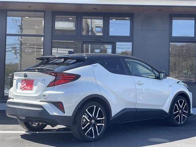 TOYOTA C-HR 2020 Image 31