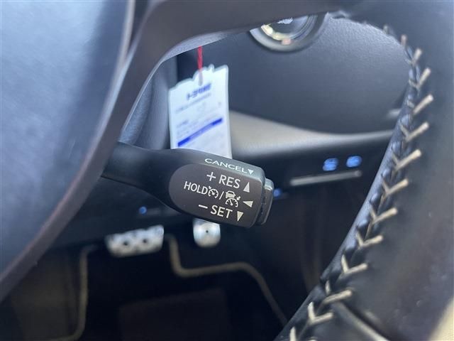 TOYOTA C-HR 2020 Image 31