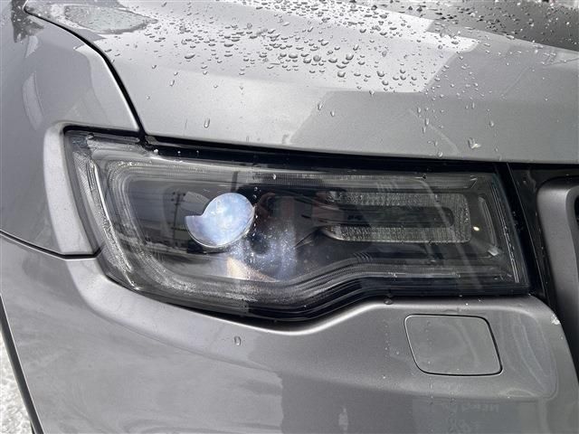 JEEP GRAND CHEROKEE 2017 Image 31