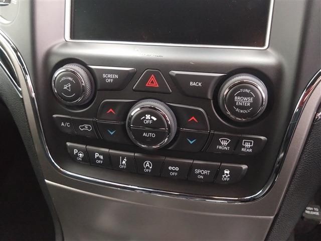 JEEP GRAND CHEROKEE 2017 Image 31