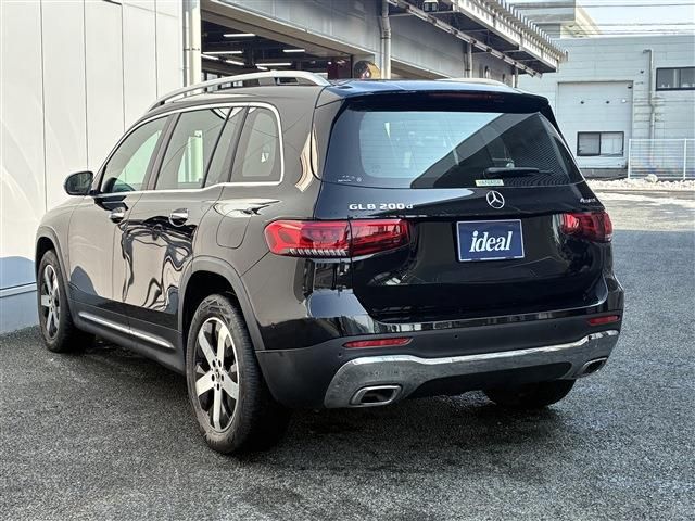 MERCEDES BENZ GLB 2022 Image 31