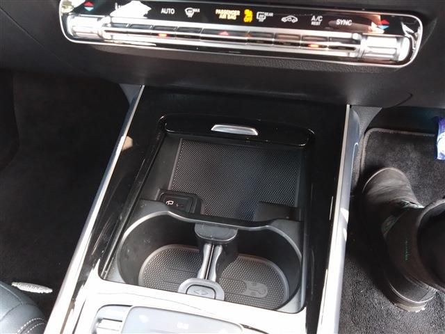 MERCEDES BENZ GLB 2022 Image 31