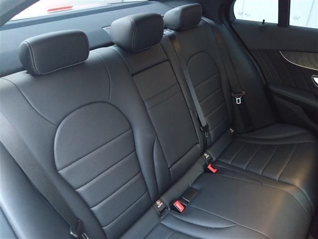 MERCEDES BENZ C CLAS 2019 Image 31