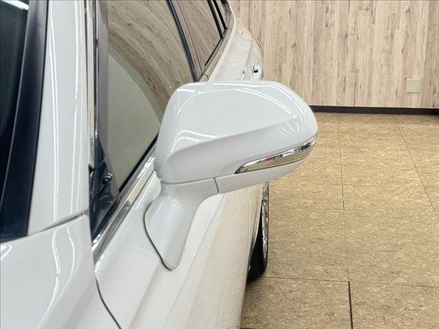 TOYOTA CROWN SEDAN HYBRID 2021 Image 31