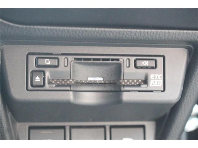 TOYOTA PRIUS 4WD 2024 Image 31