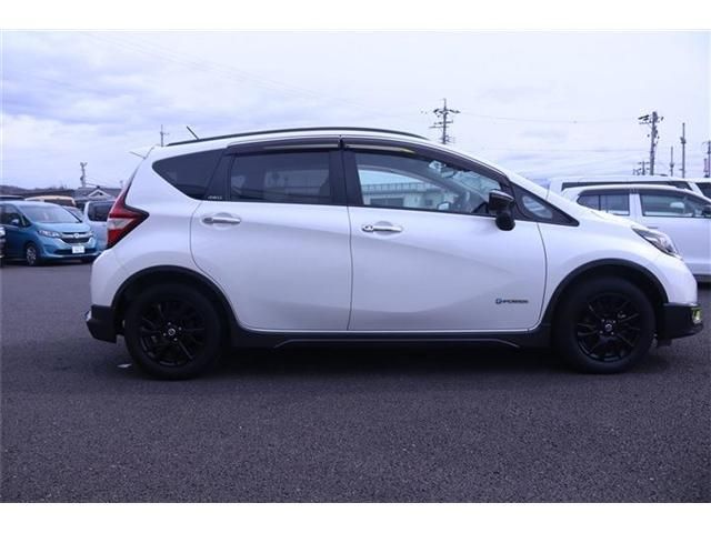 NISSAN NOTE 4WD 2019 Image 31