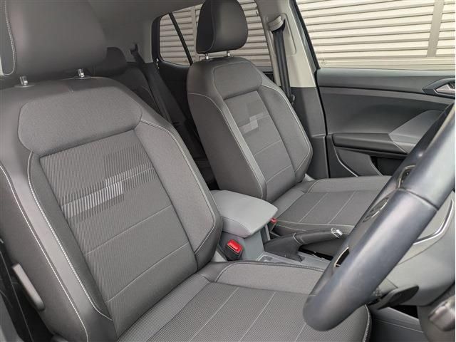 VOLKSWAGEN T-CROSS 2021 Image 31
