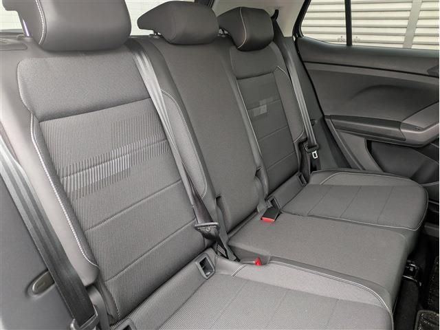 VOLKSWAGEN T-CROSS 2021 Image 31