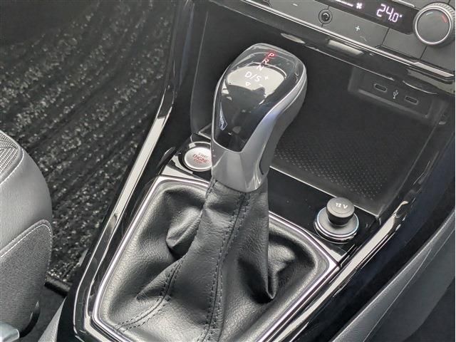 VOLKSWAGEN T-CROSS 2021 Image 31