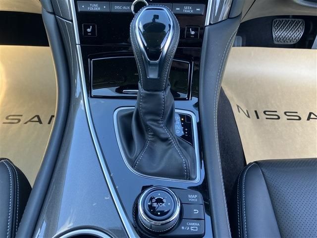 NISSAN SKYLINE HYBRID 4WD 2019 Image 31