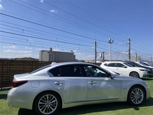 NISSAN SKYLINE HYBRID 4WD 2019 Image 31