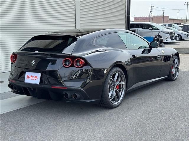 FERRARI GTC4 LUSSO T 2019 Image 31