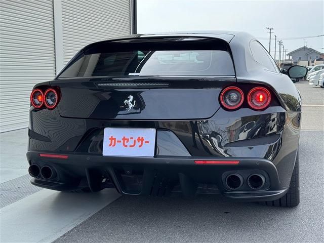 FERRARI GTC4 LUSSO T 2019 Image 31