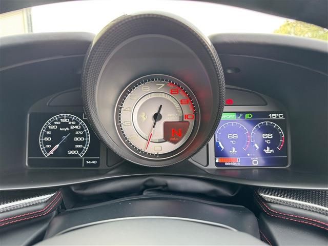 FERRARI GTC4 LUSSO T 2019 Image 31