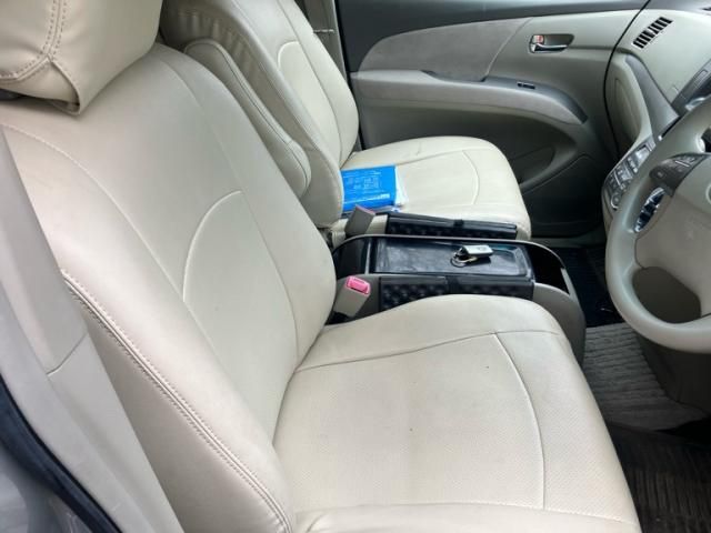 TOYOTA ESTIMA  4WD 2009 Image 31