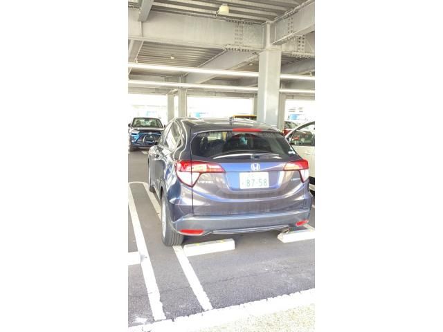 HONDA VEZEL HYBRID 2017 Image 31