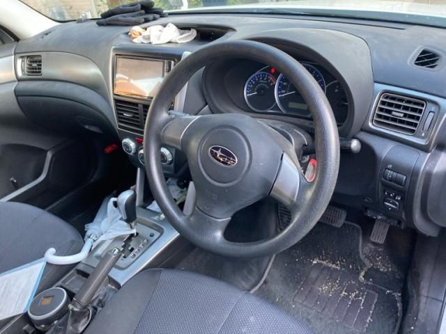 SUBARU FORESTER 2012 Image 31