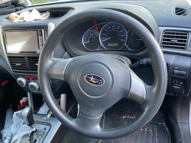 SUBARU FORESTER 2012 Image 31