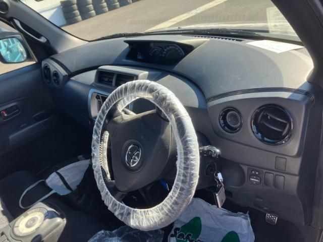 TOYOTA BB 2006 Image 31