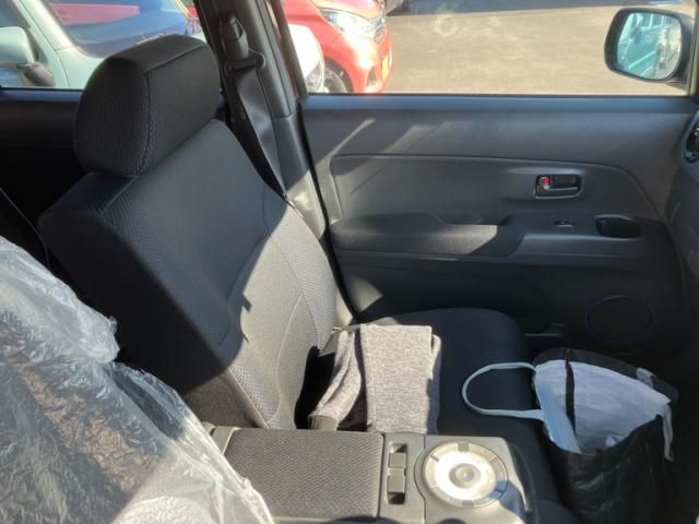 TOYOTA BB 2006 Image 31