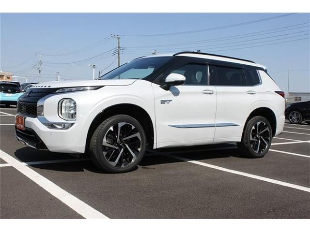 MITSUBISHI OUTLANDER PHEV 2022 Image 31