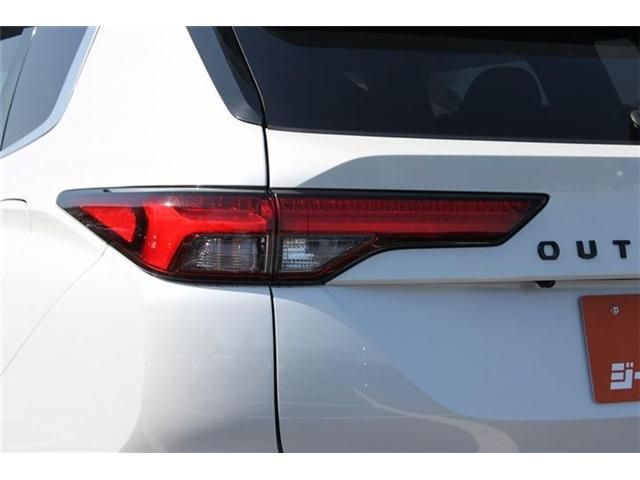 MITSUBISHI OUTLANDER PHEV 2022 Image 31