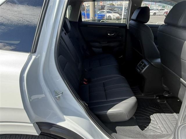 HONDA ZR-V E:HEV 2023 Image 31