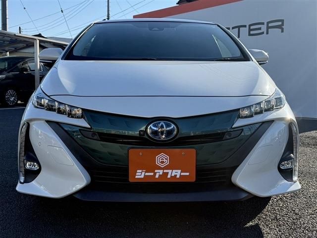 TOYOTA PRIUS PHV 2019 Image 31
