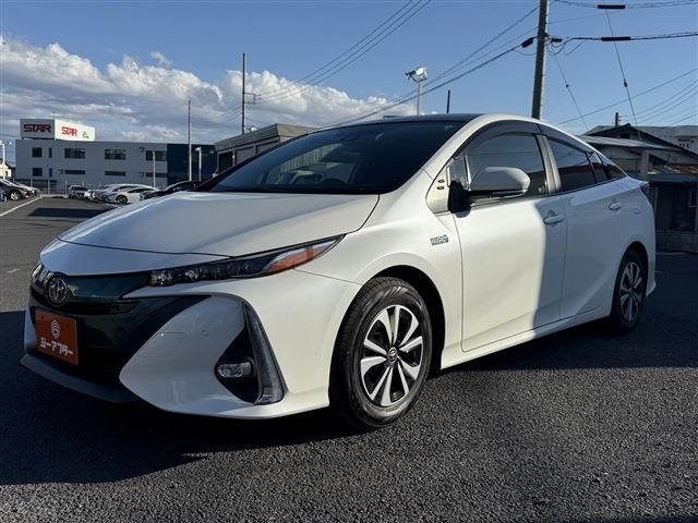 TOYOTA PRIUS PHV 2019 Image 31