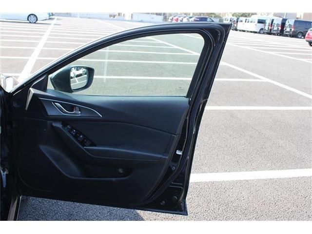 MAZDA AXELA SPORTS 2017 Image 31