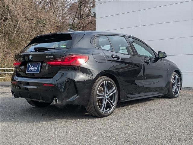 BMW 1SERIES 2020 Image 31