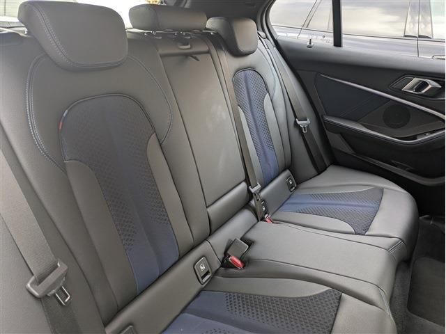 BMW 1SERIES 2020 Image 31