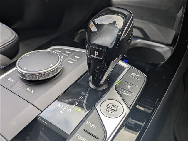 BMW 1SERIES 2020 Image 31