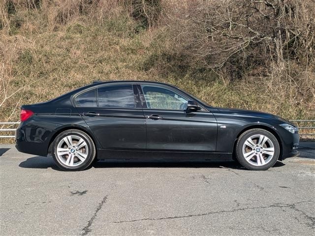 BMW 3SERIES SEDAN 2017 Image 31