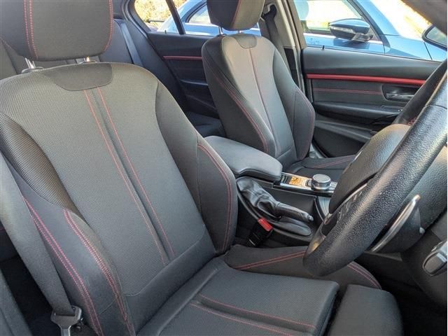 BMW 3SERIES SEDAN 2017 Image 31