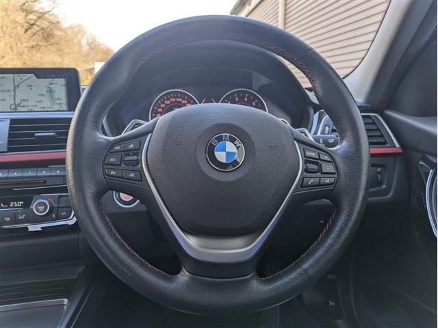 BMW 3SERIES SEDAN 2017 Image 31