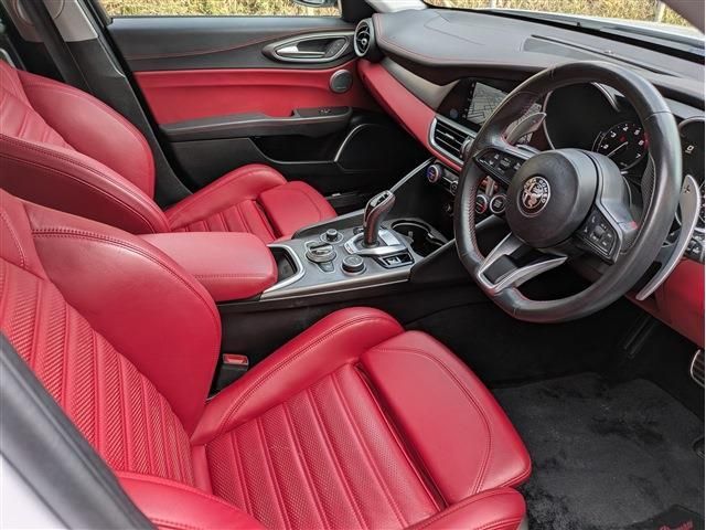 ALFAROMEO GIULIA 2020 Image 31