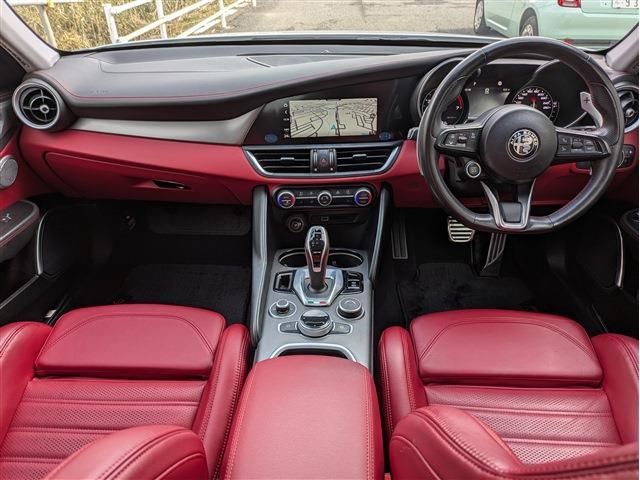 ALFAROMEO GIULIA 2020 Image 31