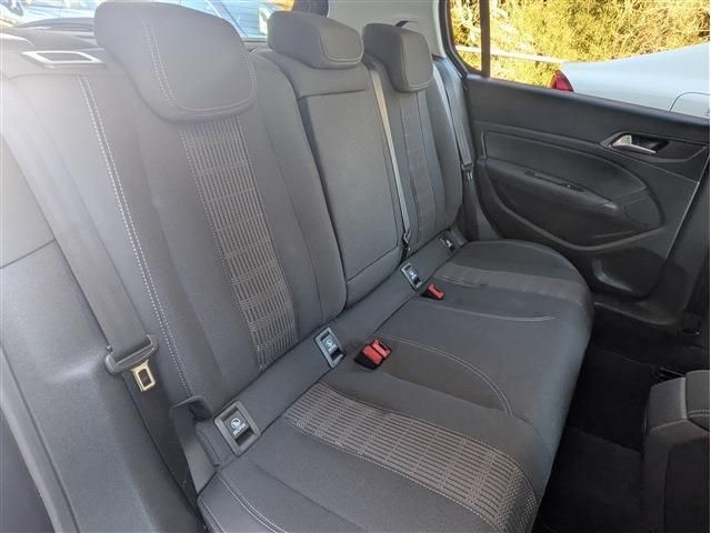 PEUGEOT 308 2020 Image 31