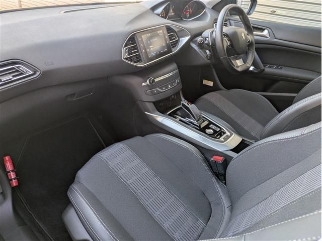 PEUGEOT 308 2020 Image 31