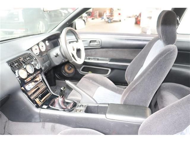 NISSAN SILVIA 1996 Image 31